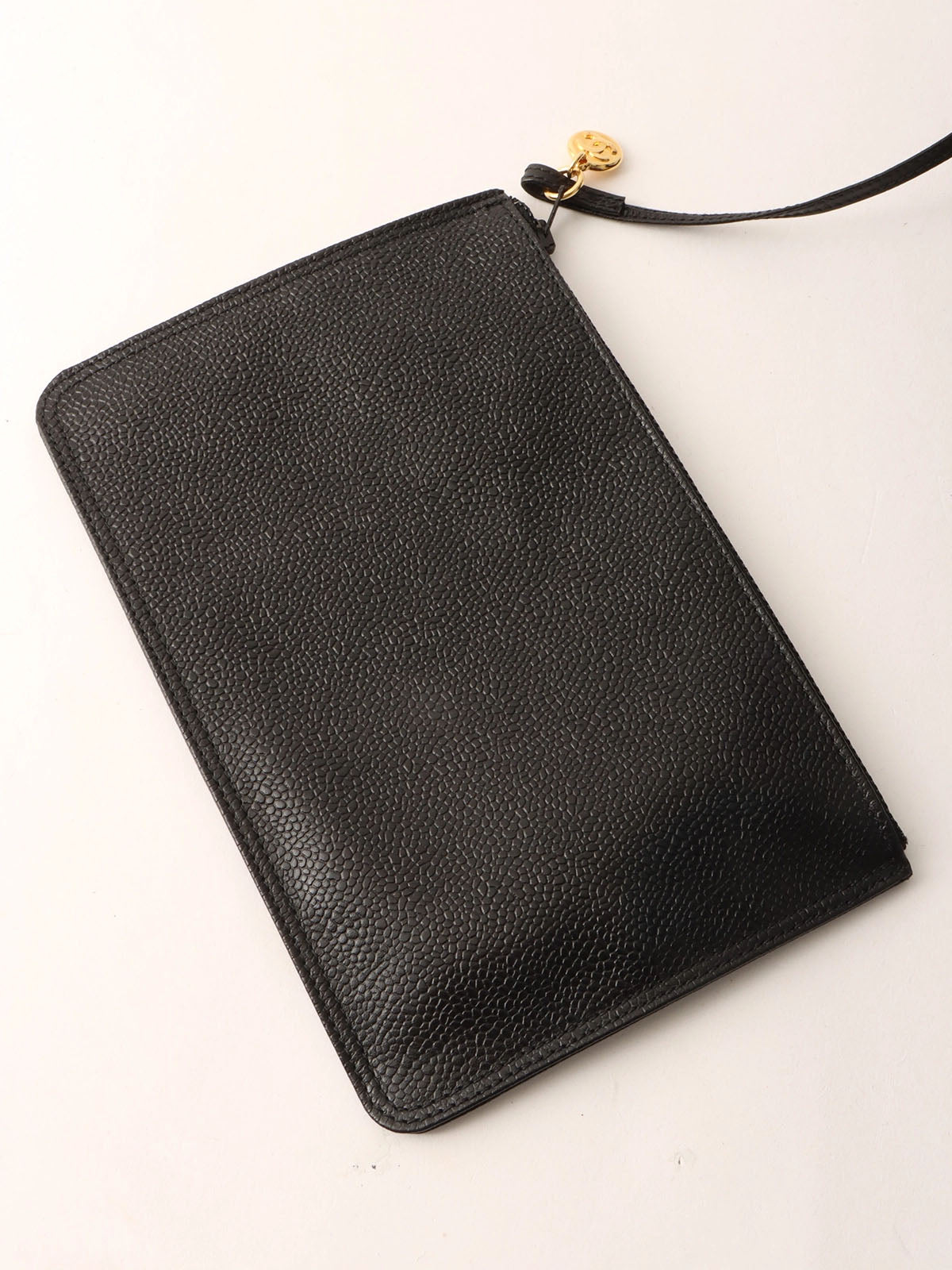 1995年頃製　キャビアスキンCCターンロックプレートポーチ付き巾着ショルダーバッグ　ブラック