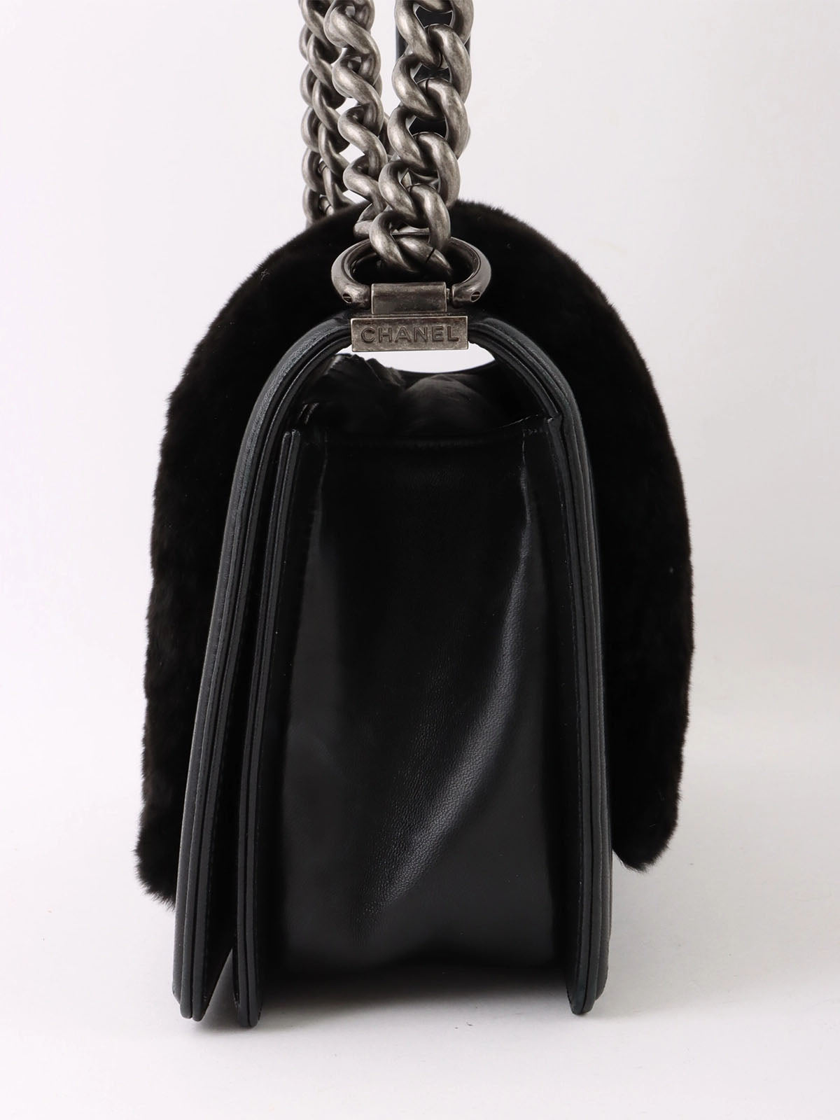 2015 水钻皮毛皮革组合男孩 Chanel 链条单肩包黑色