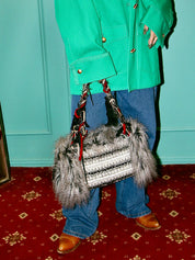 2010年頃製　ファンタジーファーCCマークチャームショルダーバッグ　グレー／マルチ