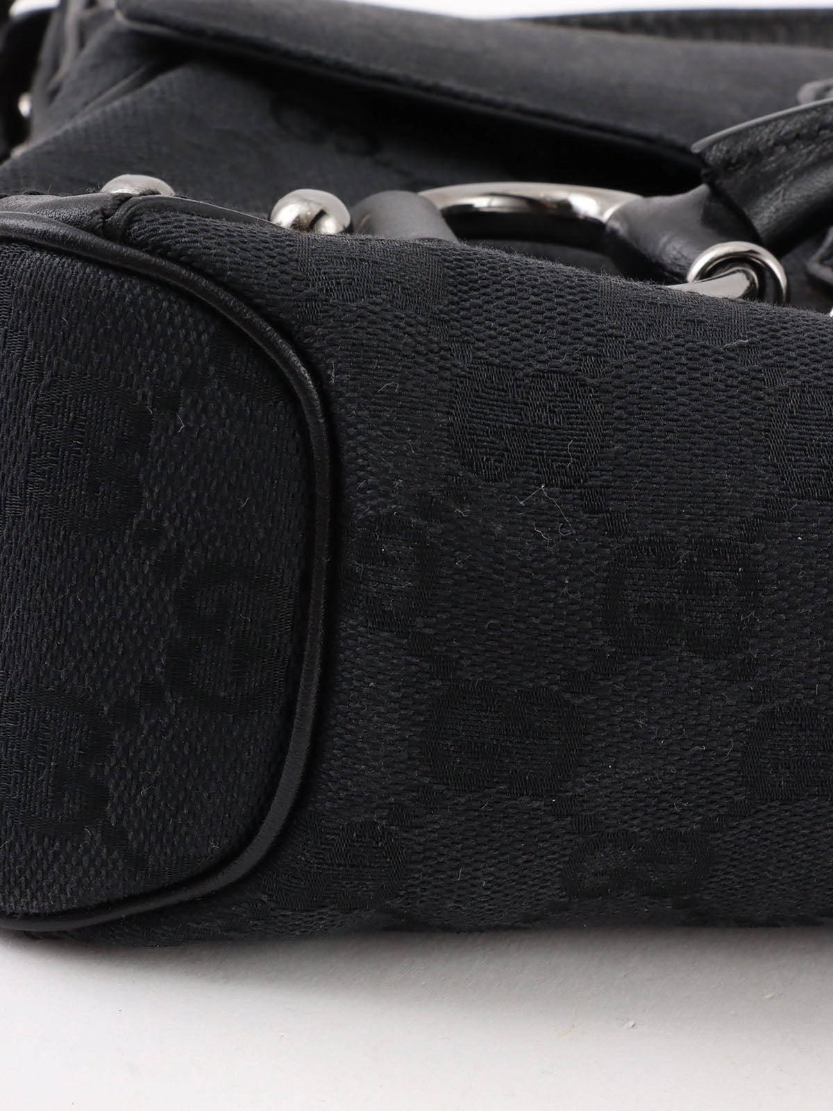 キャンバスGGパターンホースビットプレートショルダーバッグ　ブラック