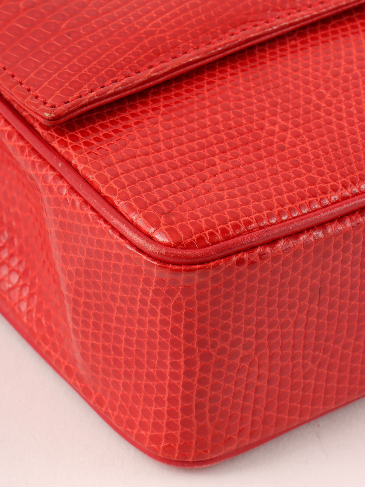 1985-1990 Lizard CC Mark Plate Shoulder Bag Red
