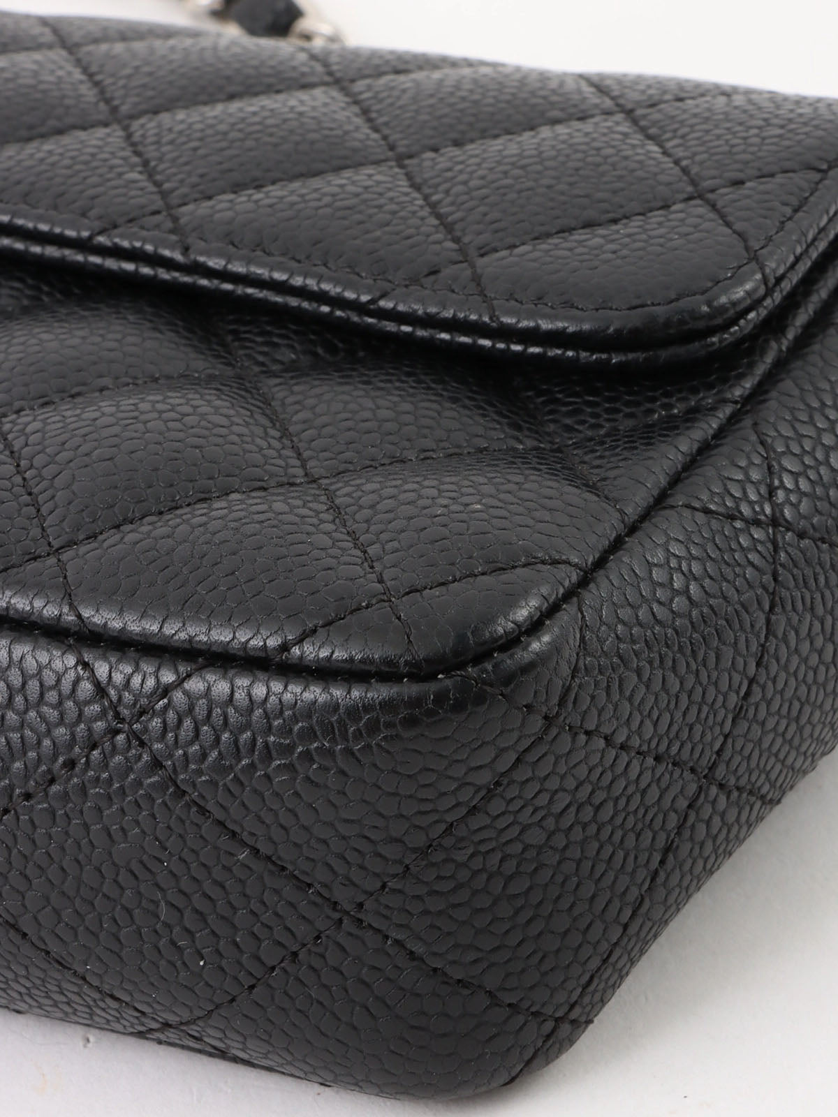 2007 East West Caviar Skin Chain Bag in Black