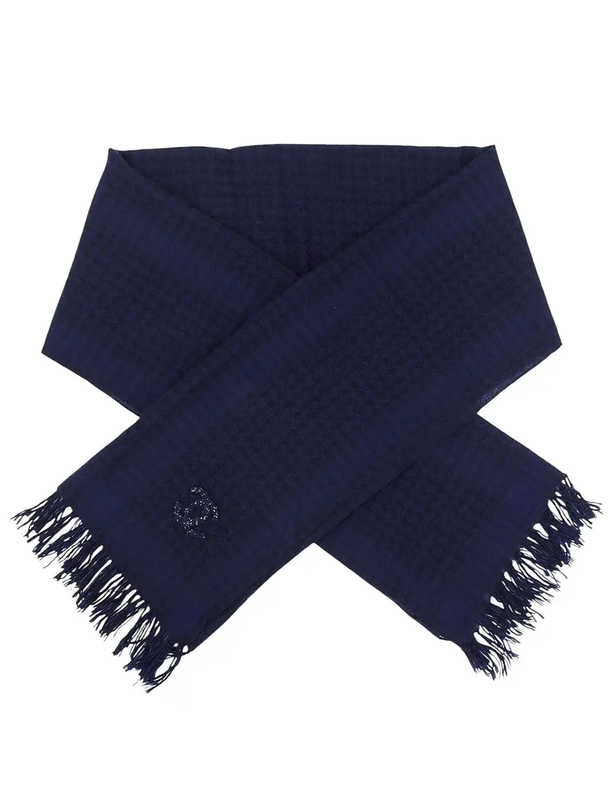 Houndstooth pattern cashmere stole in navy/black