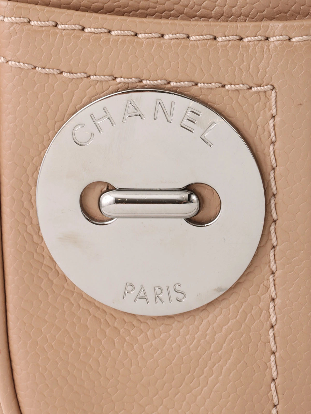 2004 Caviar Skin Logo Plate Chain Shoulder Bag Beige