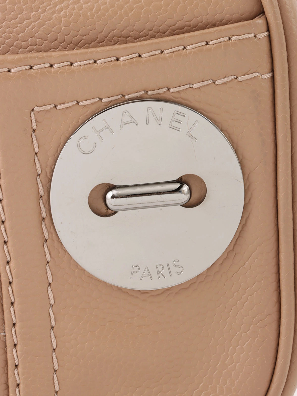 2004 Caviar Skin Logo Plate Chain Shoulder Bag Beige