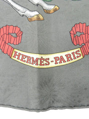 Carré 90 Les Fetes DU ROI Soleil Pattern Scarf Gray/Multi