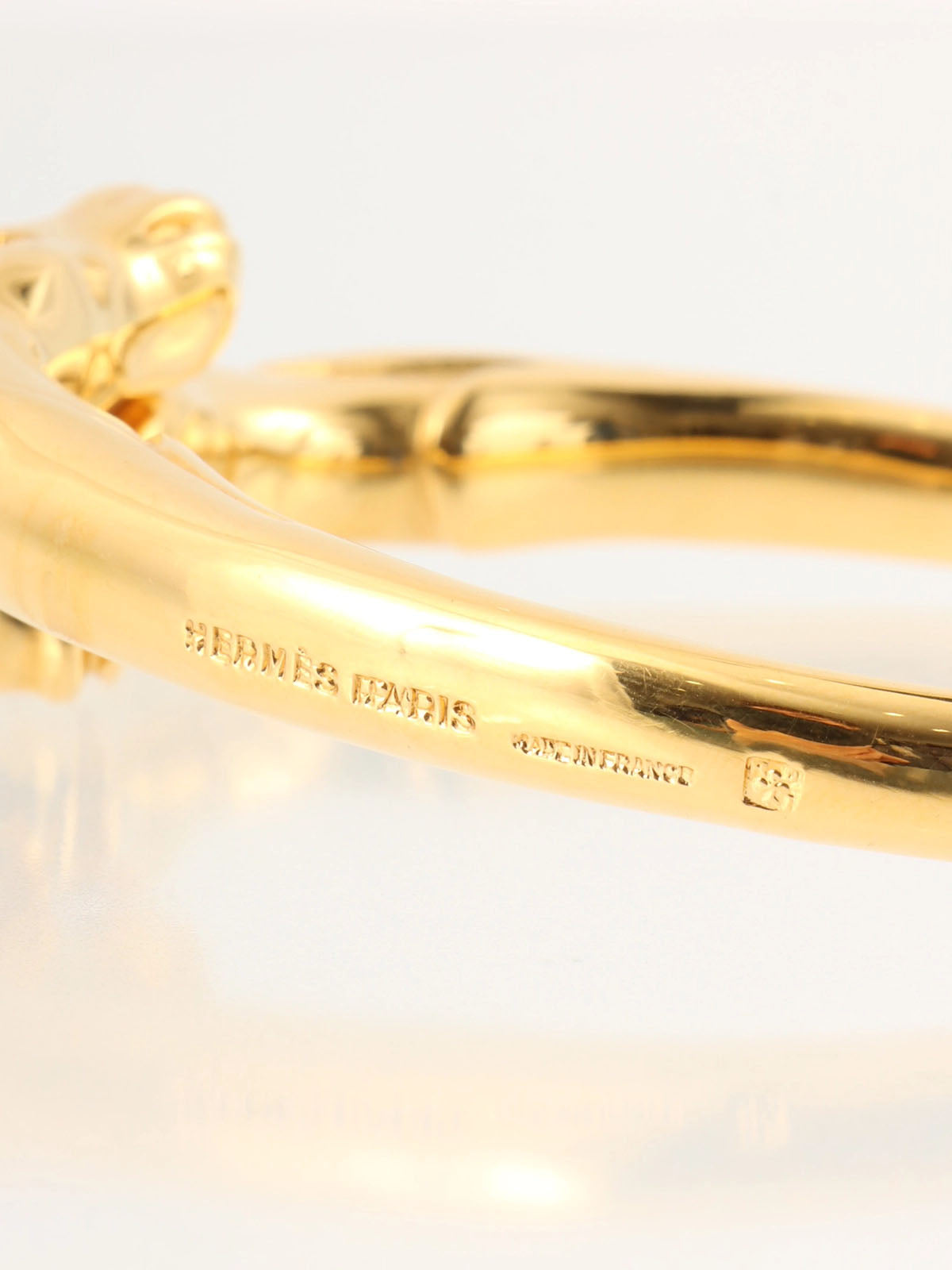 Cheval Horse Bangle Gold