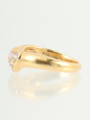 18K爱心钻石戒指 金色