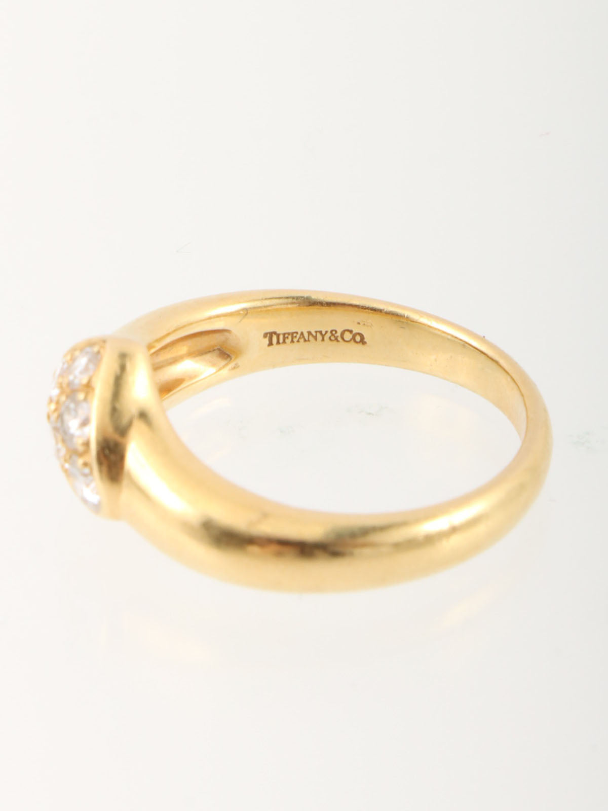 18K爱心钻石戒指 金色