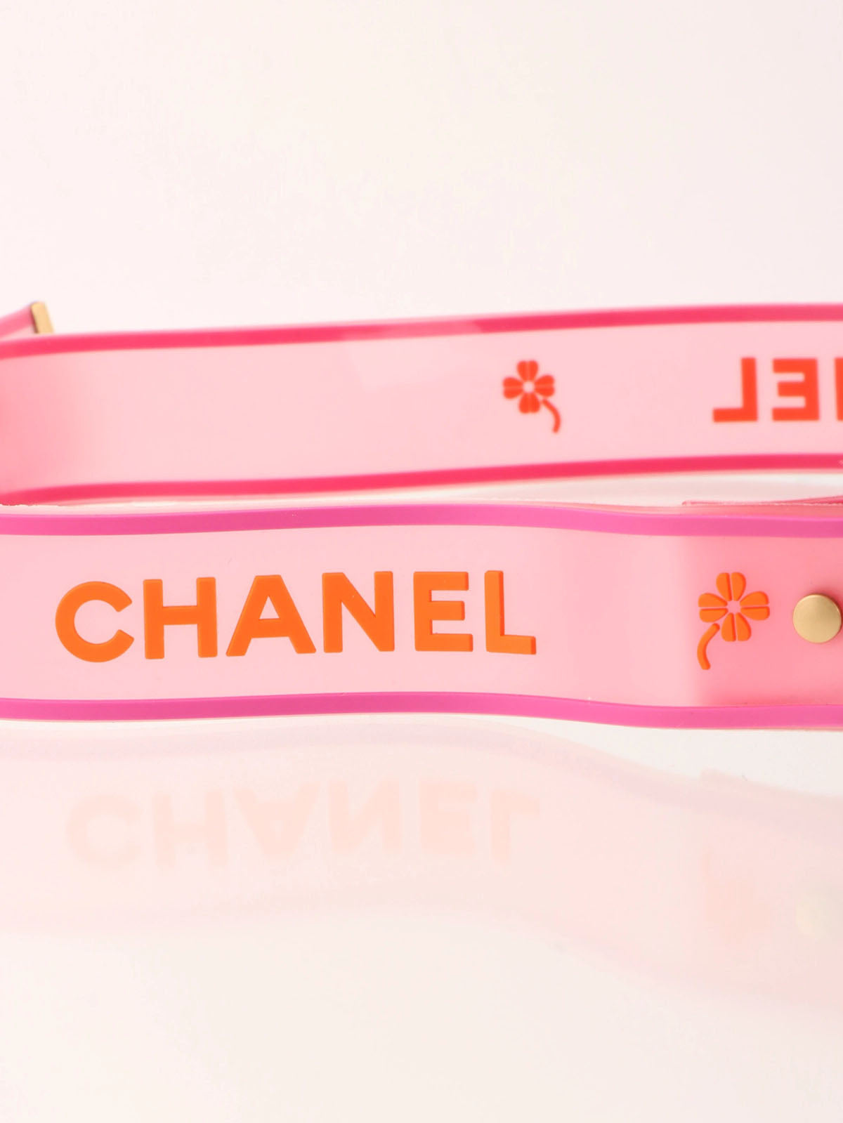 Rubber strap sunglasses in pink/orange