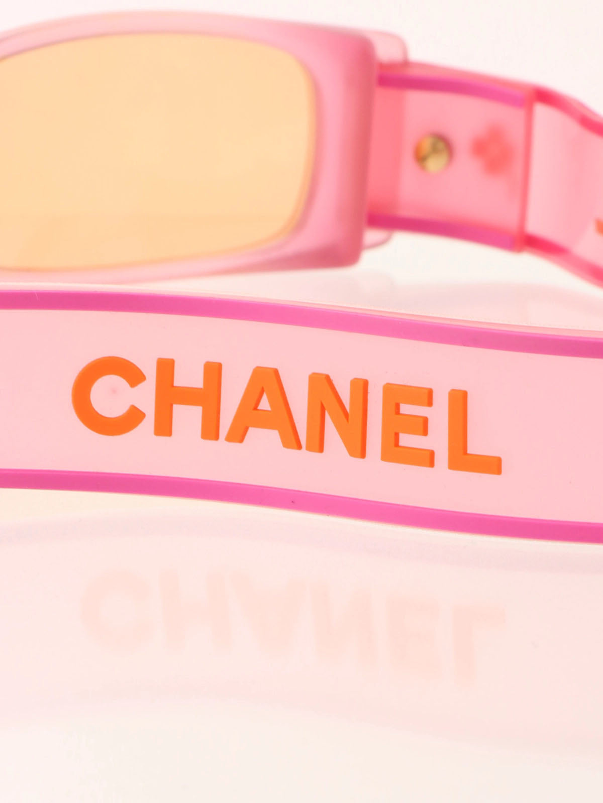 Rubber strap sunglasses in pink/orange