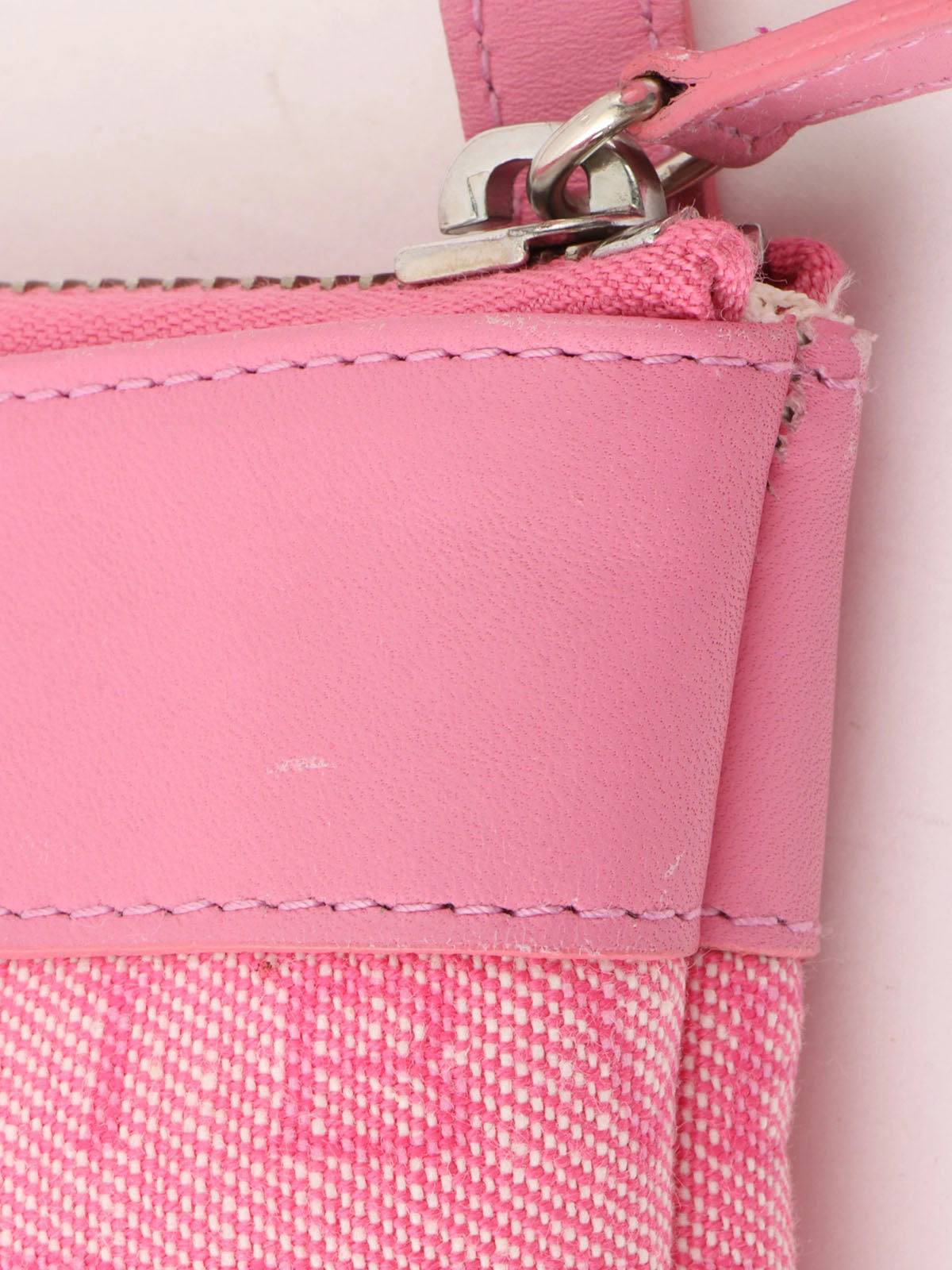 Logomania Shoulder Bag Pink
