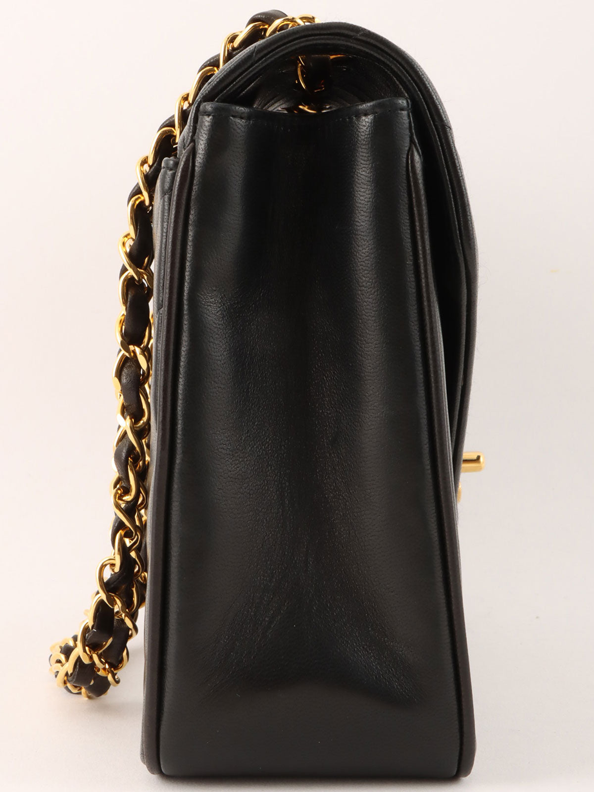 1992 Chevron CC Turnlock Chain Shoulder Bag, Black