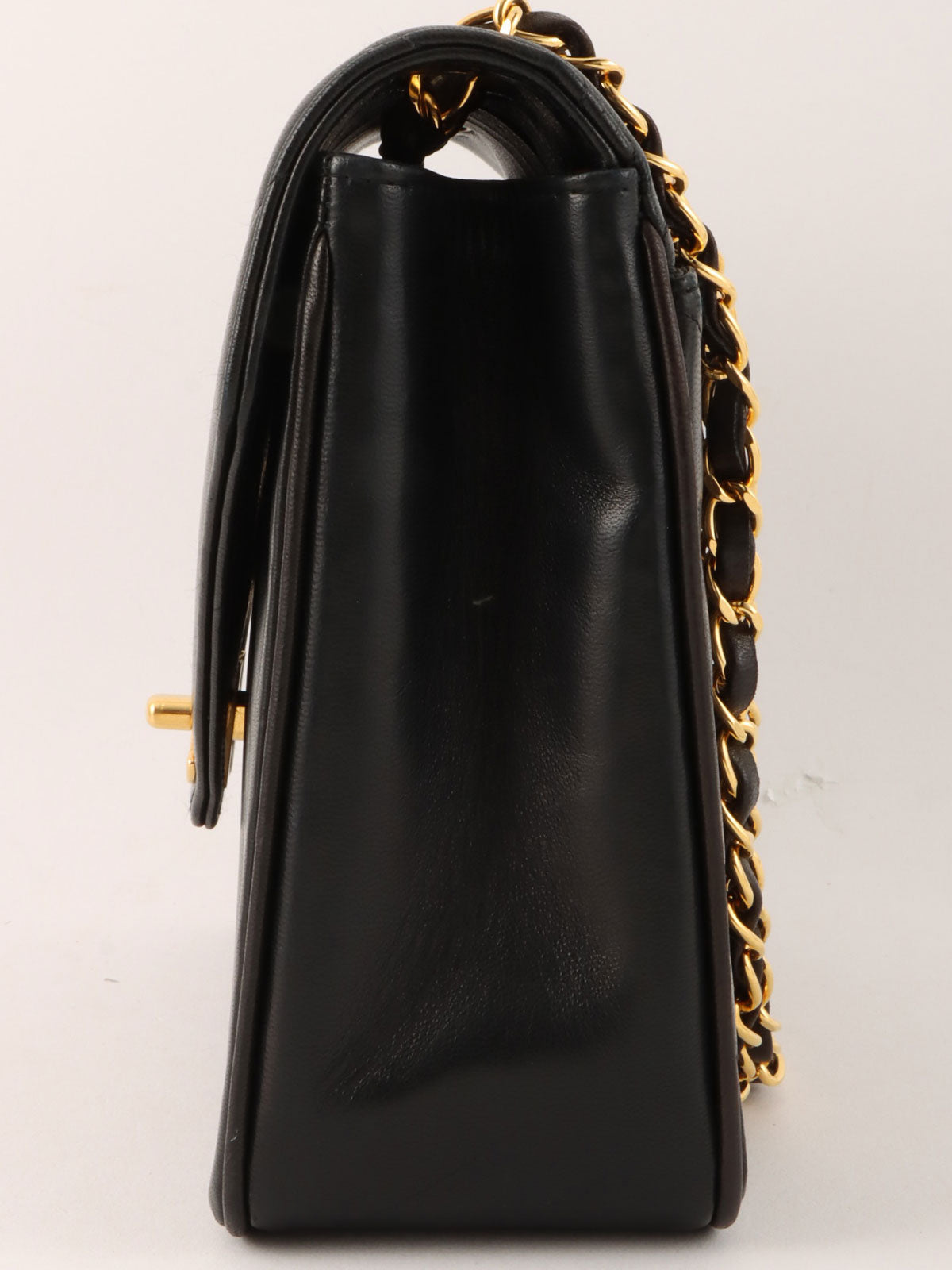 1992 Chevron CC Turnlock Chain Shoulder Bag, Black