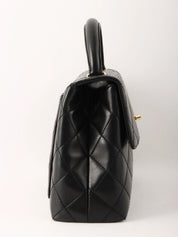 1998 Matelasse CC Turnlock Handbag in Black