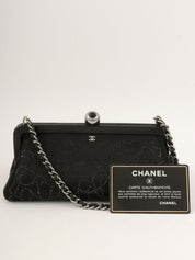 2004年頃製 シルクサテンラインストーンCCマークがま口ミニハンドバッグ ブラック