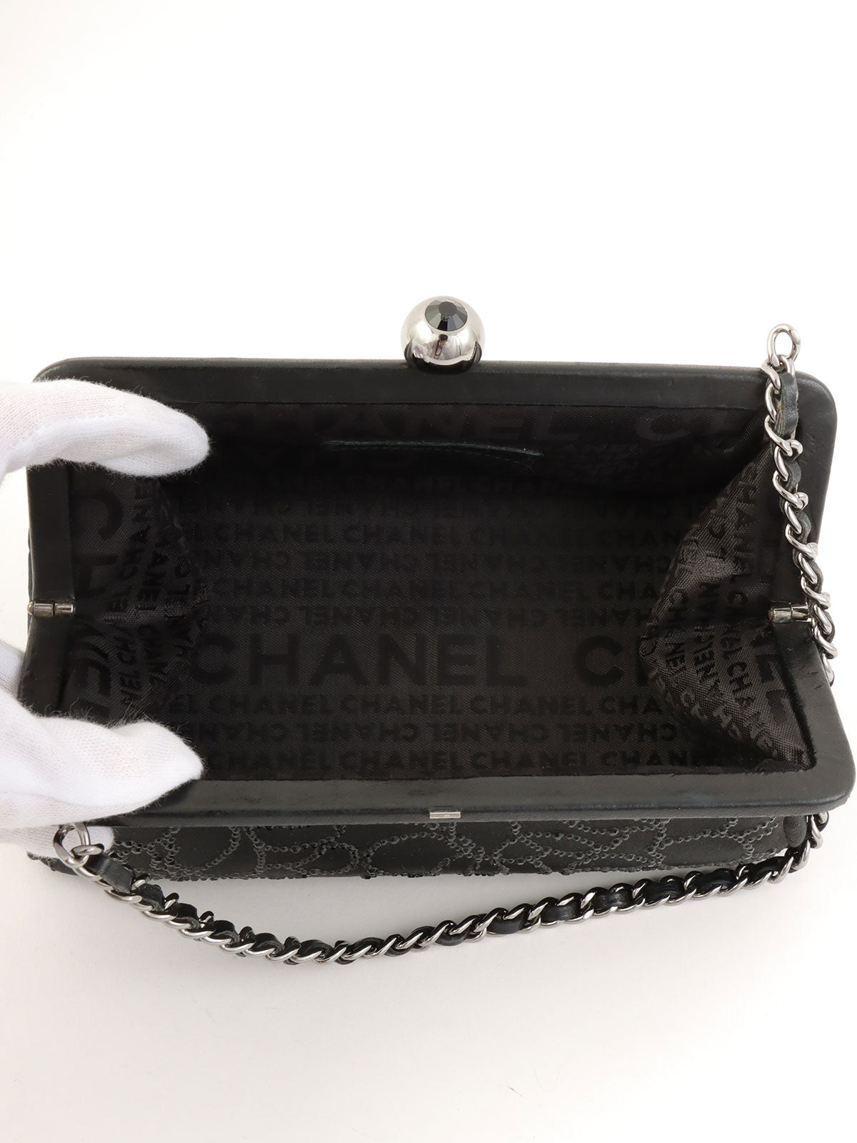 2004年頃製 シルクサテンラインストーンCCマークがま口ミニハンドバッグ ブラック