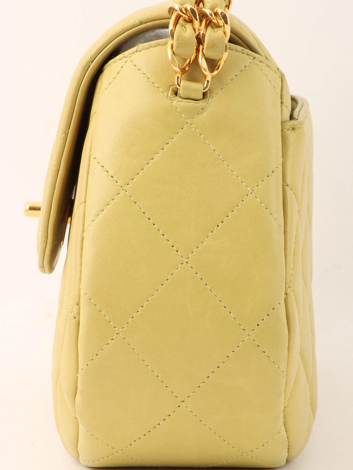 1997 CC Turnlock Chain Handbag in Yellow Green