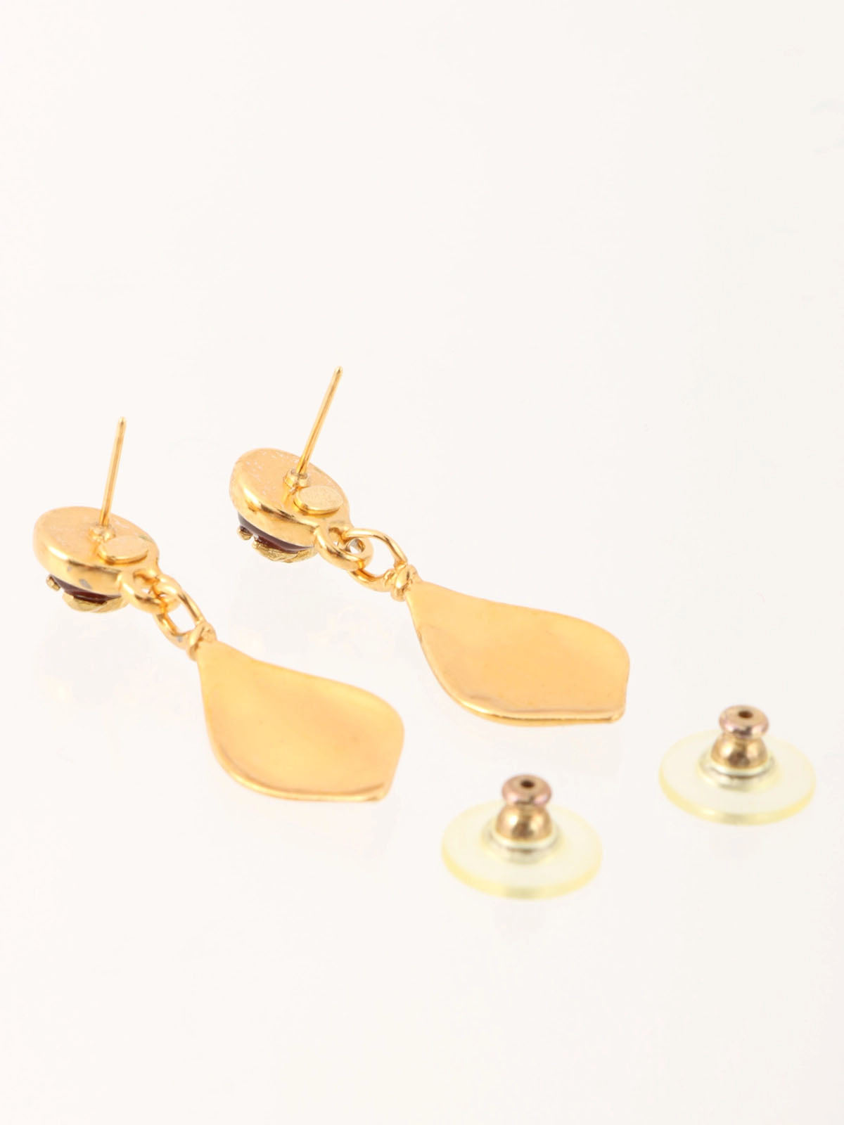 1999 Gripois Round CC Mark Swing Leaf Earrings in Gold/Red