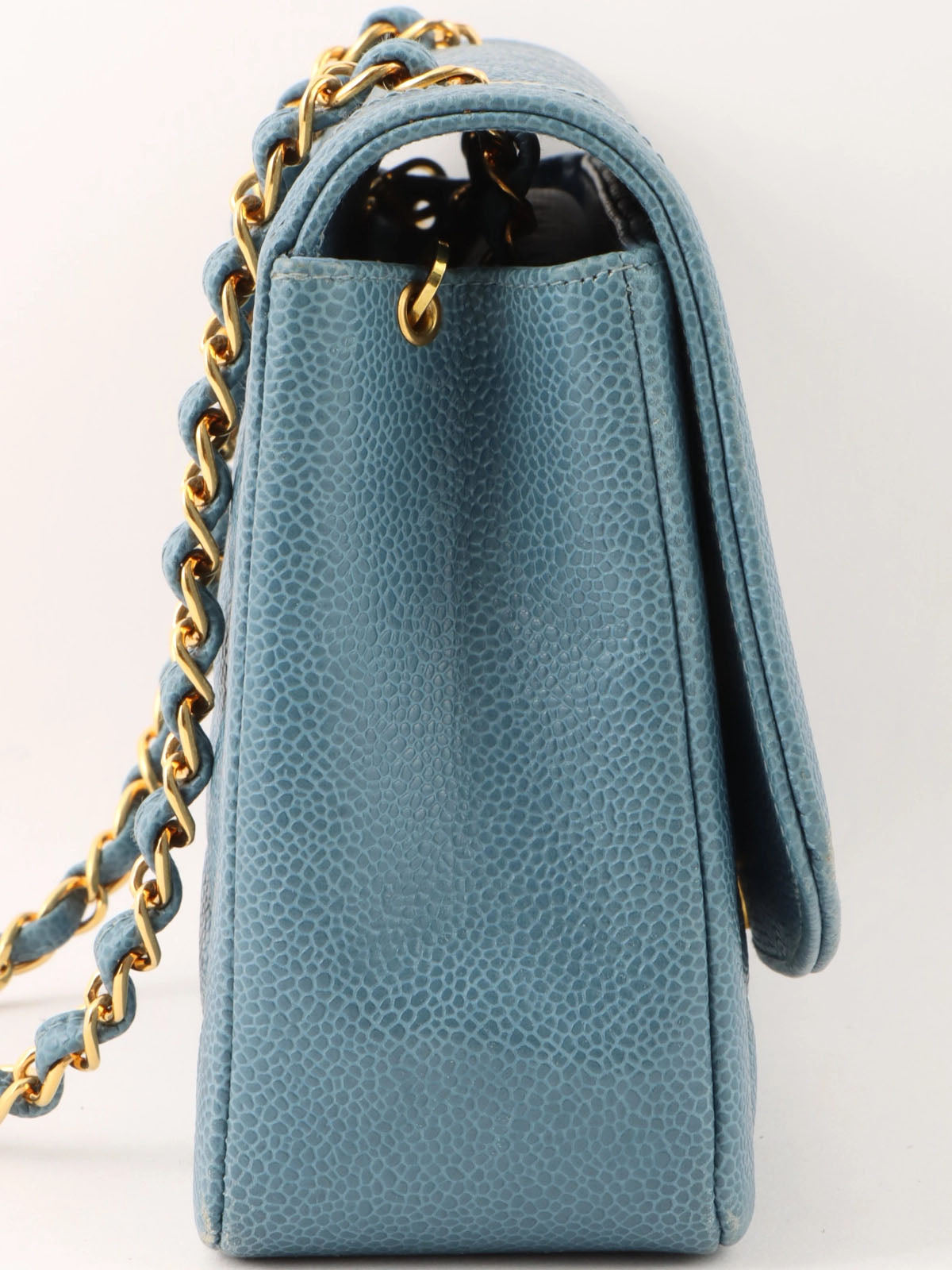 1995年頃製 キャビアスキンダイアナフラップチェーンバッグ25cm ライトブルー