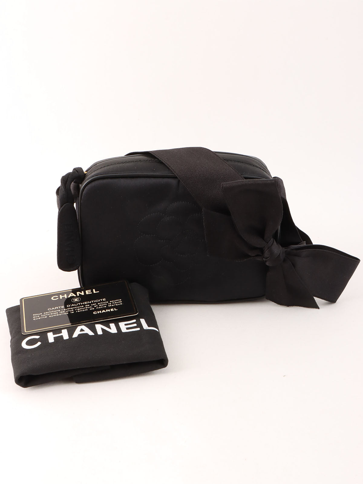 1997年頃製 シルクサテンカメリアステッチリボンショルダーバック ブラック