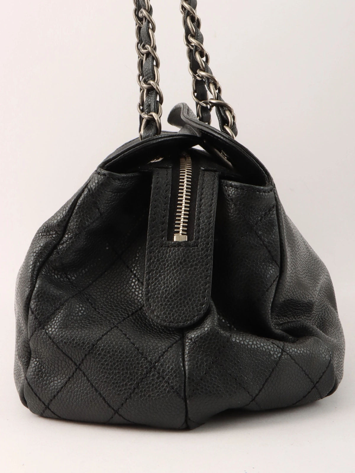 2009 Caviar Skin CC Mark Stitch Chain Tote Bag Black
