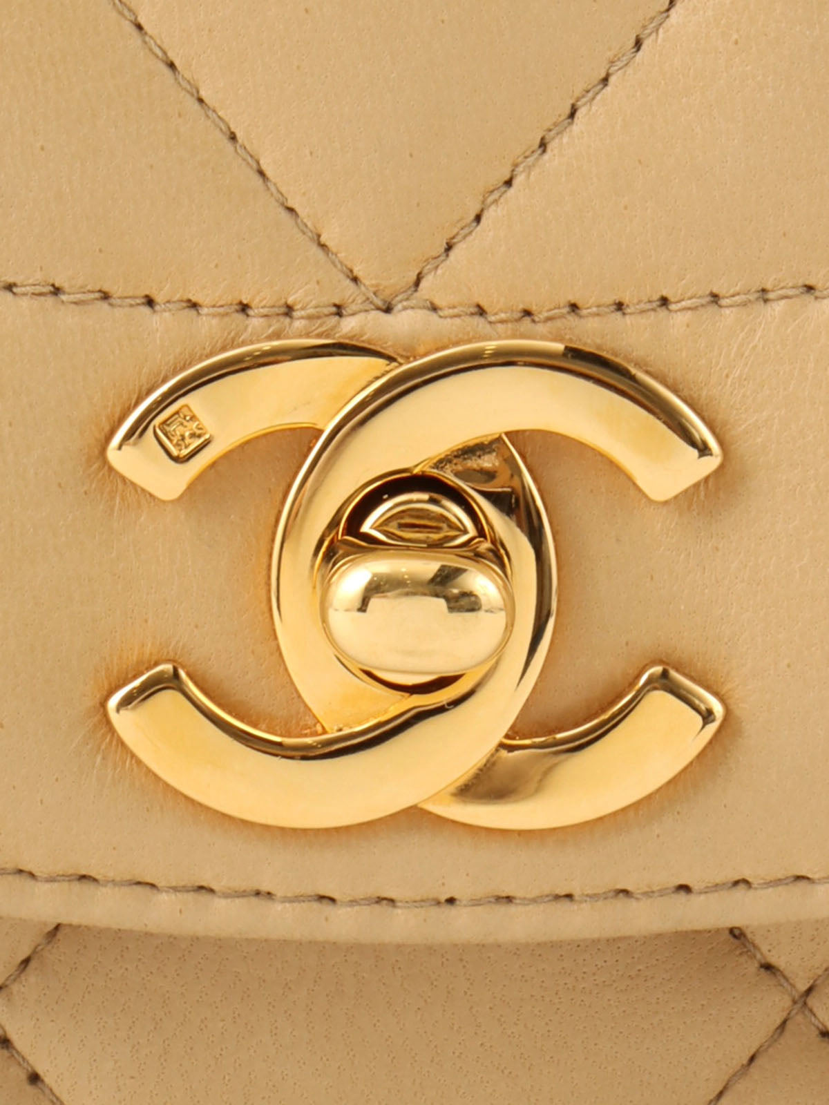 1992年頃製 ダイアナフラップチェーンバッグ22cm ベージュ