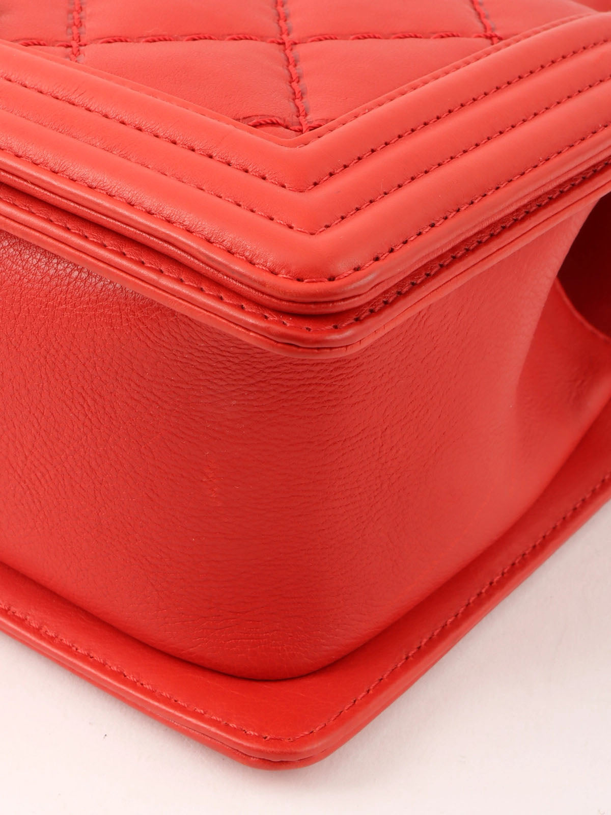 2014年頃製　ボーイシャネルチェーンショルダーバッグ　レッド