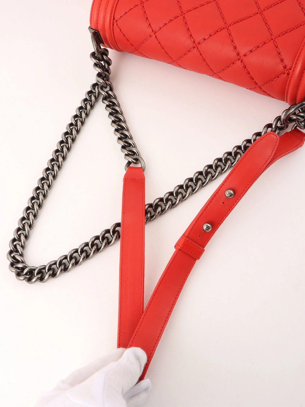 2014年頃製　ボーイシャネルチェーンショルダーバッグ　レッド