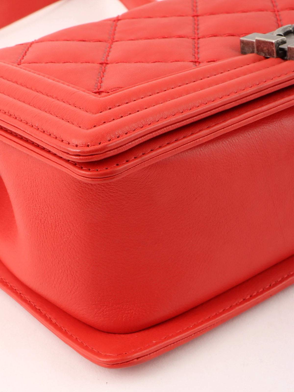 2014年頃製 ボーイシャネルチェーンショルダーバッグ レッド