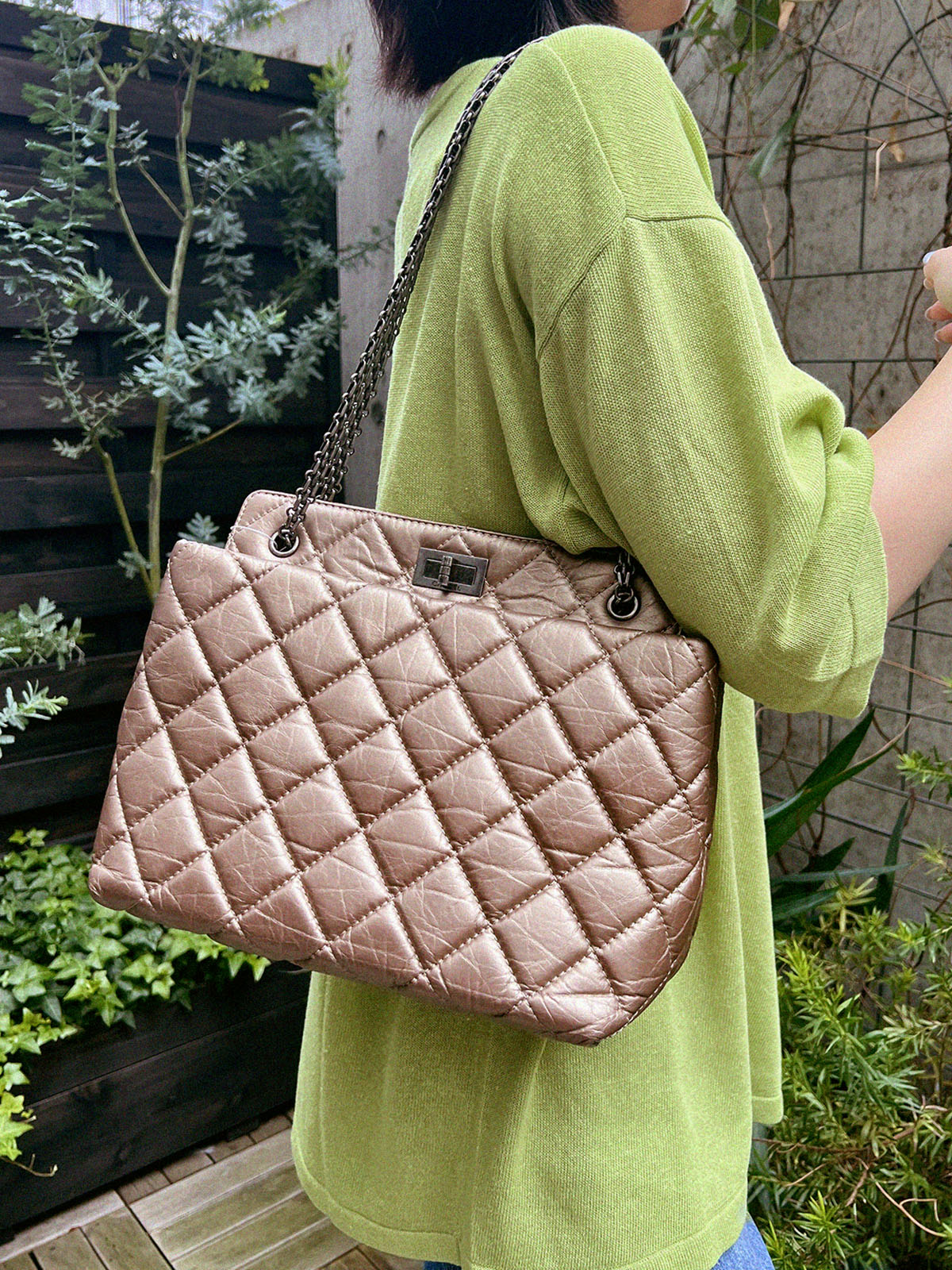 2013年頃製 2.55チェーントートバッグ ブロンズ