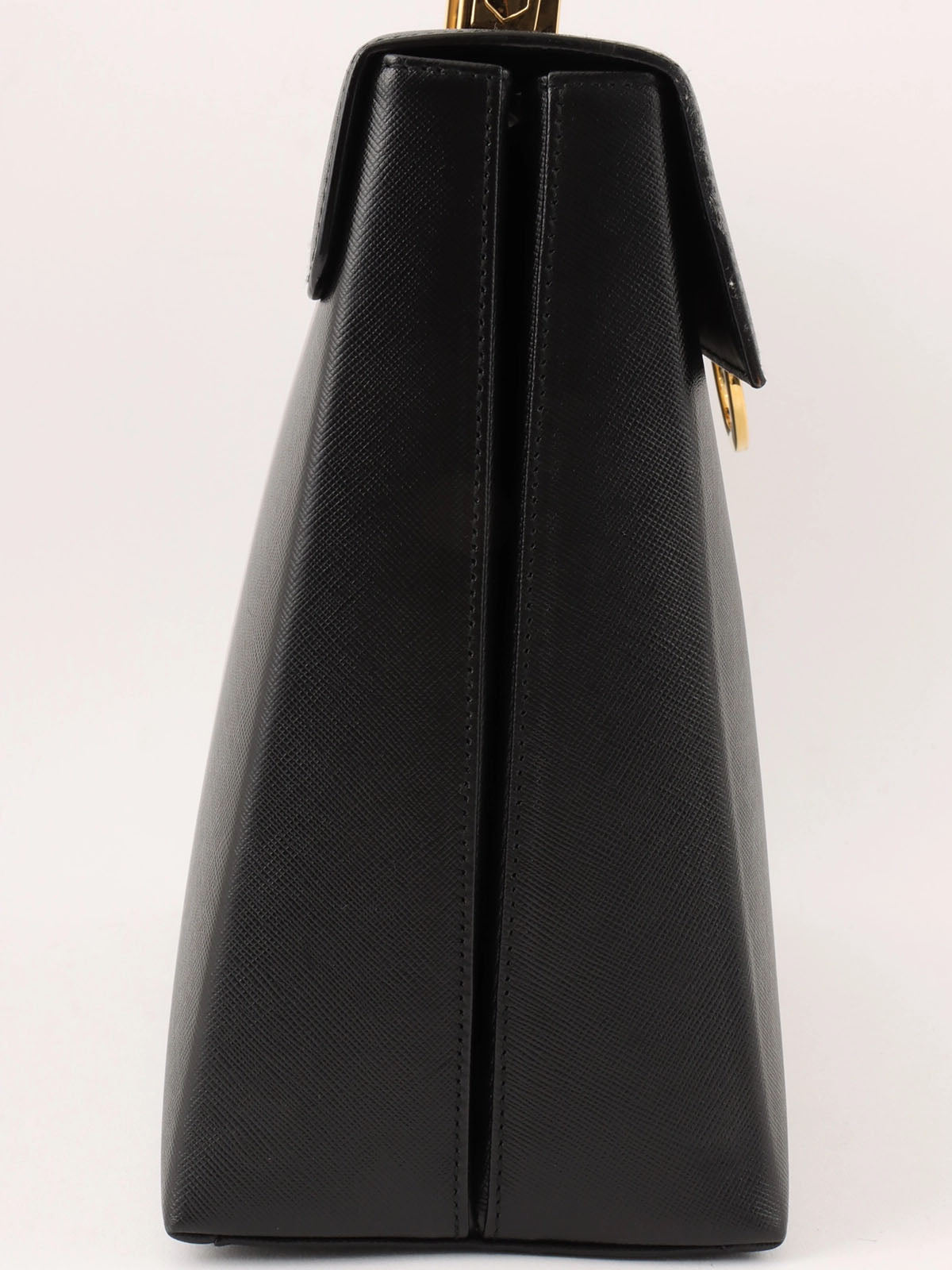 サフィアーノガンチーニプレート2wayバッグ　ブラック