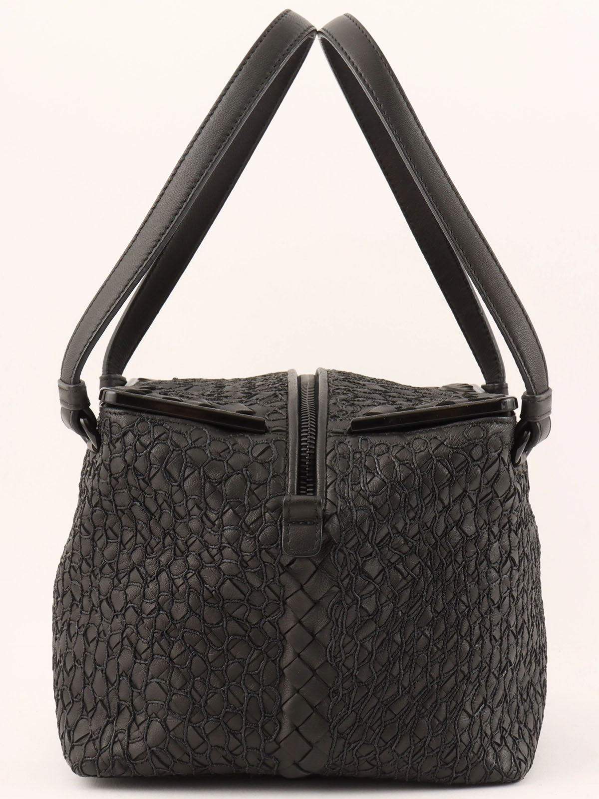 Intrecciato Design Box Handbag in Black