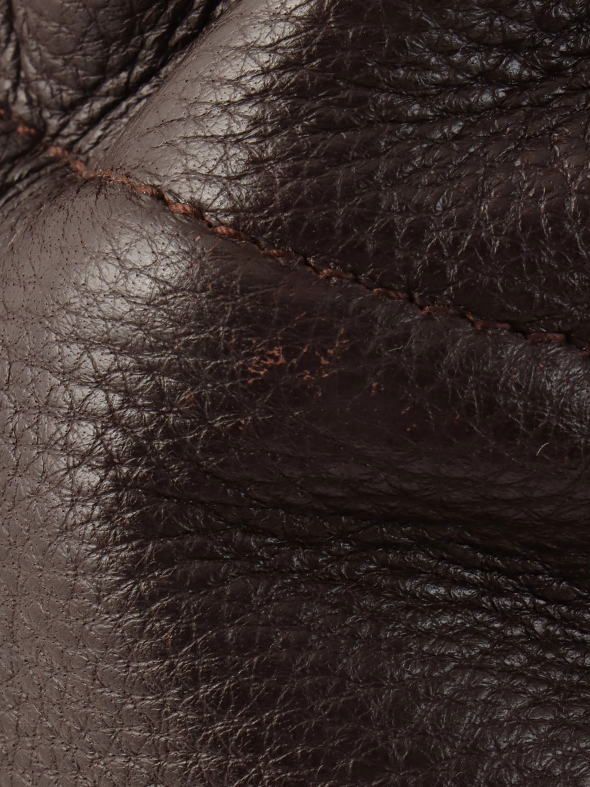 棕色编织抽绳手提包