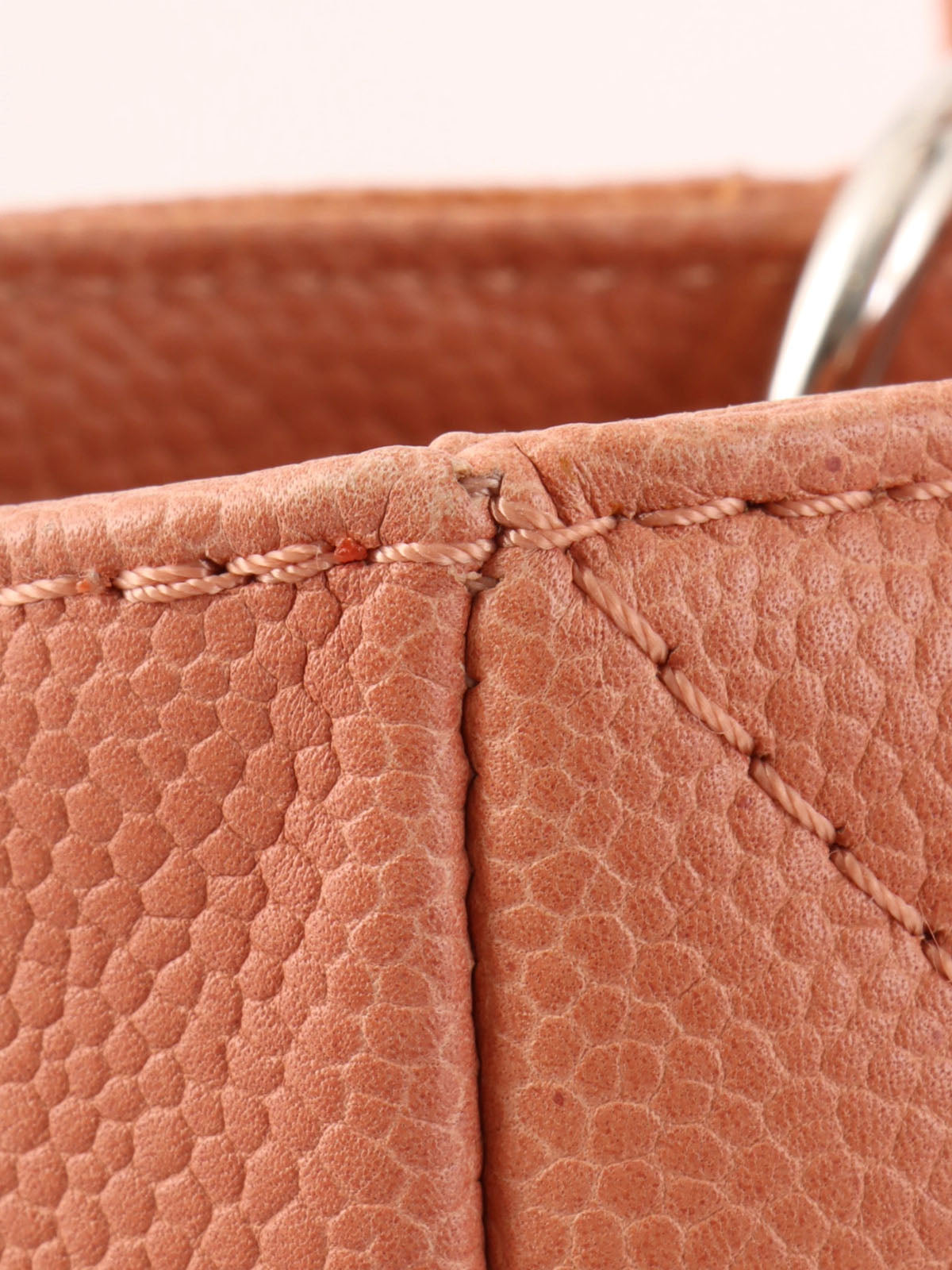 2008 Caviar Skin CC Mark Stitch Chain Tote Bag in Coral Pink