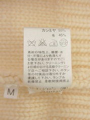 カシミアロゴベルトニットワンピース　アイボリー