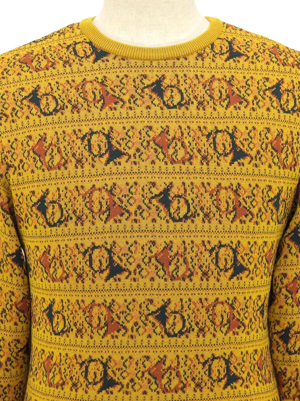Design Pattern Long Sleeve Knit Sweater in Mustard/Multi