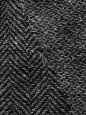 Wool check pattern skirt in gray/black