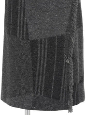 Wool check pattern skirt in gray/black
