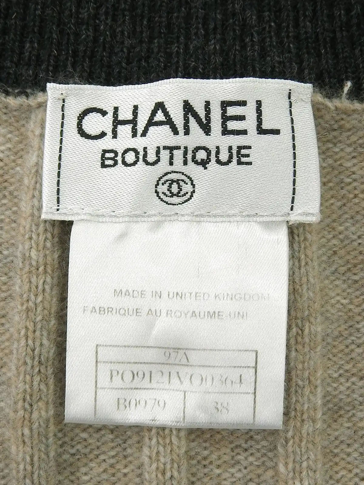 1997 Cashmere CC Mark Button Knit Ensemble in Beige/Black