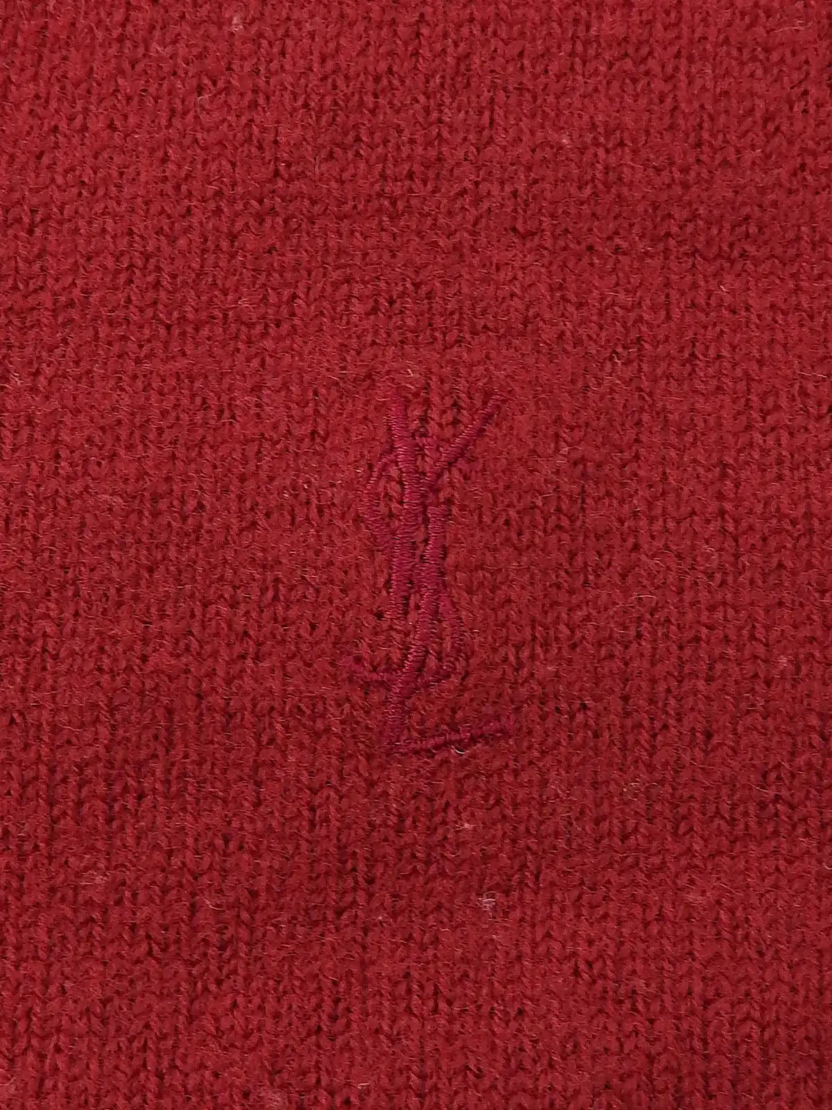 ウールロゴ刺繍ニットベスト　ボルドー