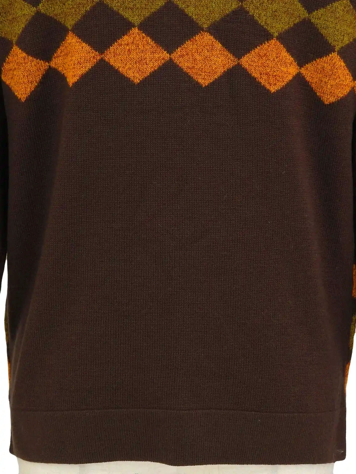 ダイヤパターンロゴ刺繍ロングスリーブニットトップス　ブラウン／オレンジ／カーキ
