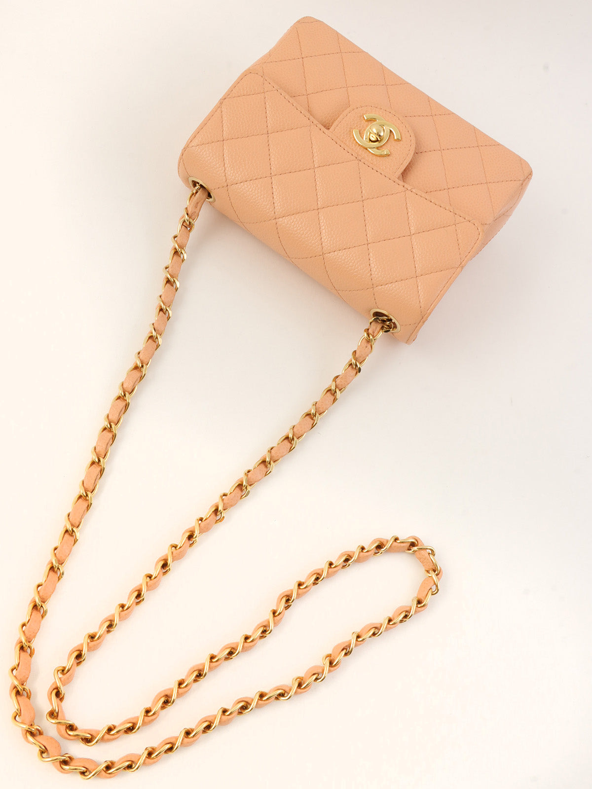 2003年頃製 クラシックフラップチェーンバッグミニ ピンク