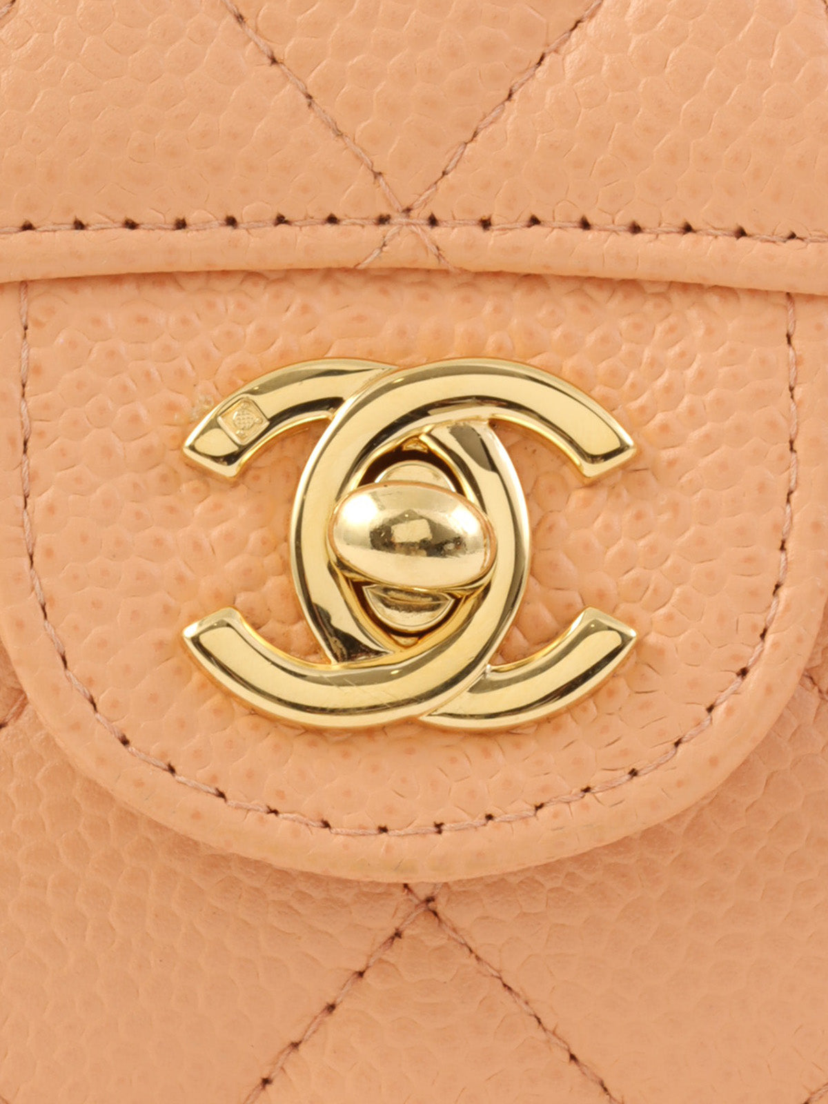 2003年頃製 クラシックフラップチェーンバッグミニ ピンク