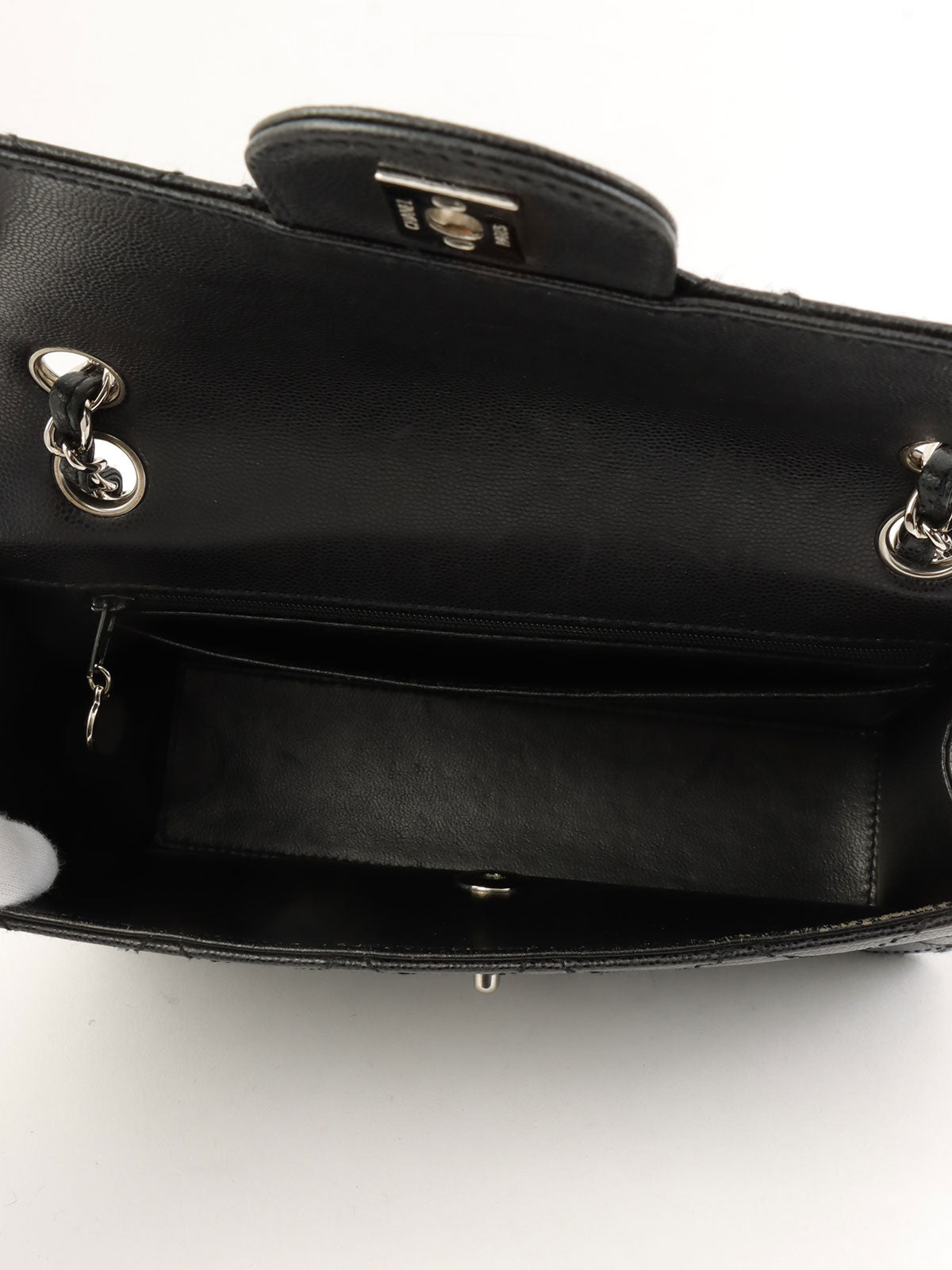 1998 Caviar Skin Classic Flap Chain Bag in Black