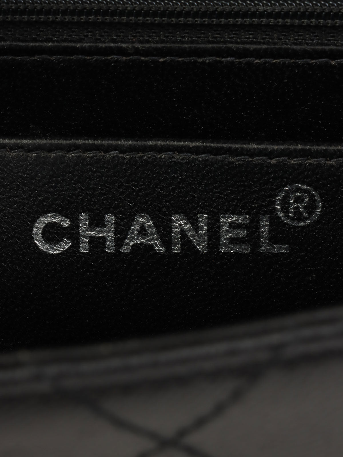 1998 Caviar Skin Classic Flap Chain Bag in Black