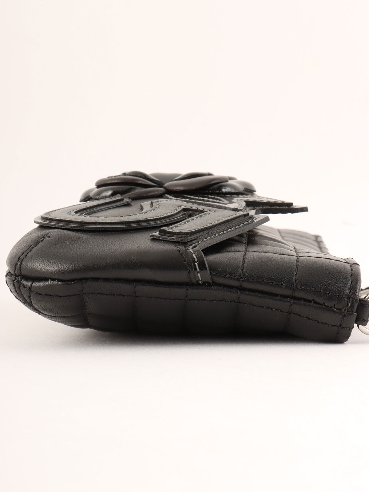 2005年頃製 カメリアチョコバーチェーンバッグミニ ブラック