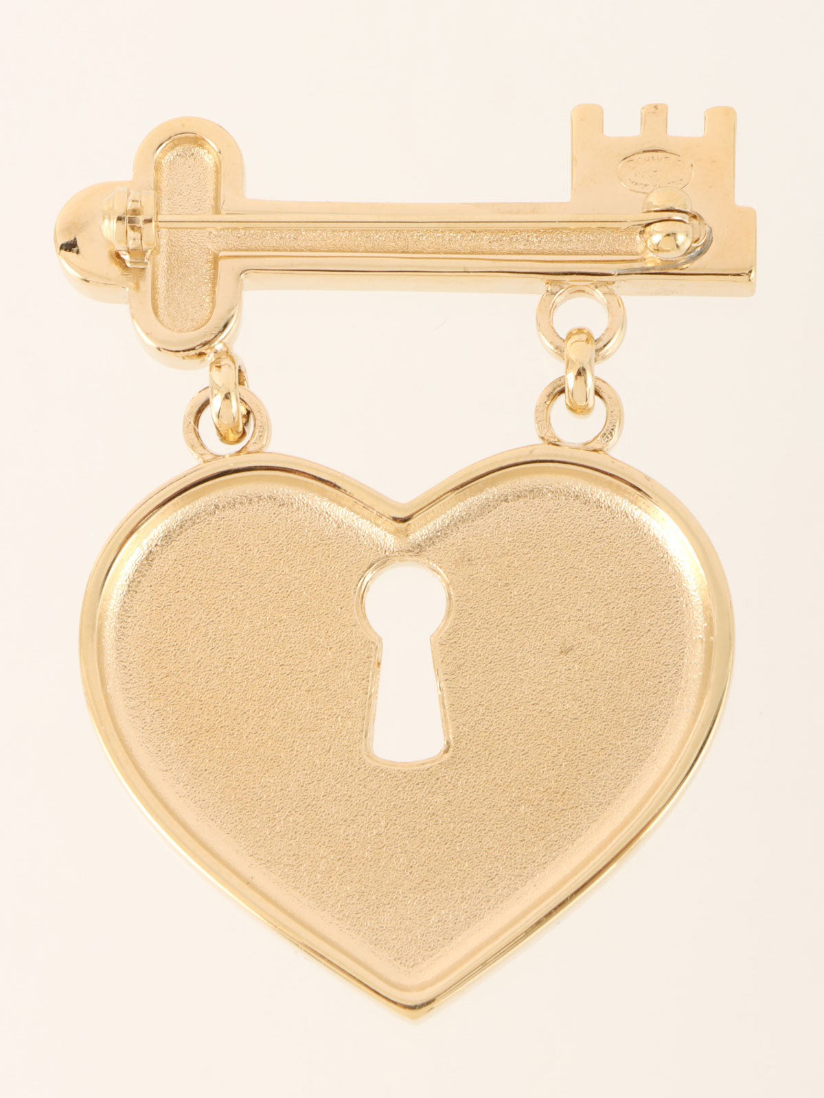 2002 Rhinestone CC Mark Heart Lock Key Brooch Gold/Pink