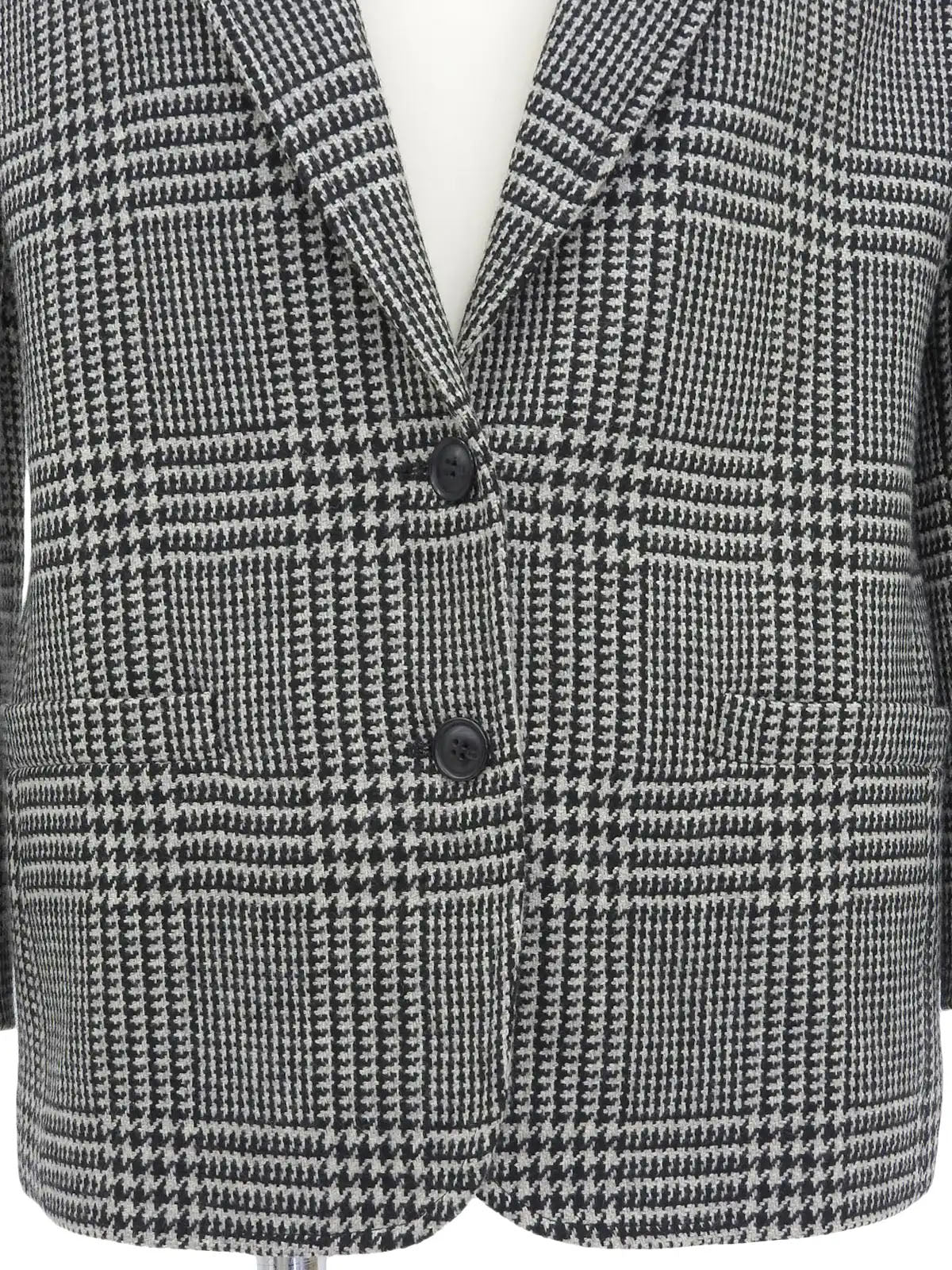 Houndstooth pattern jacket in black/white
