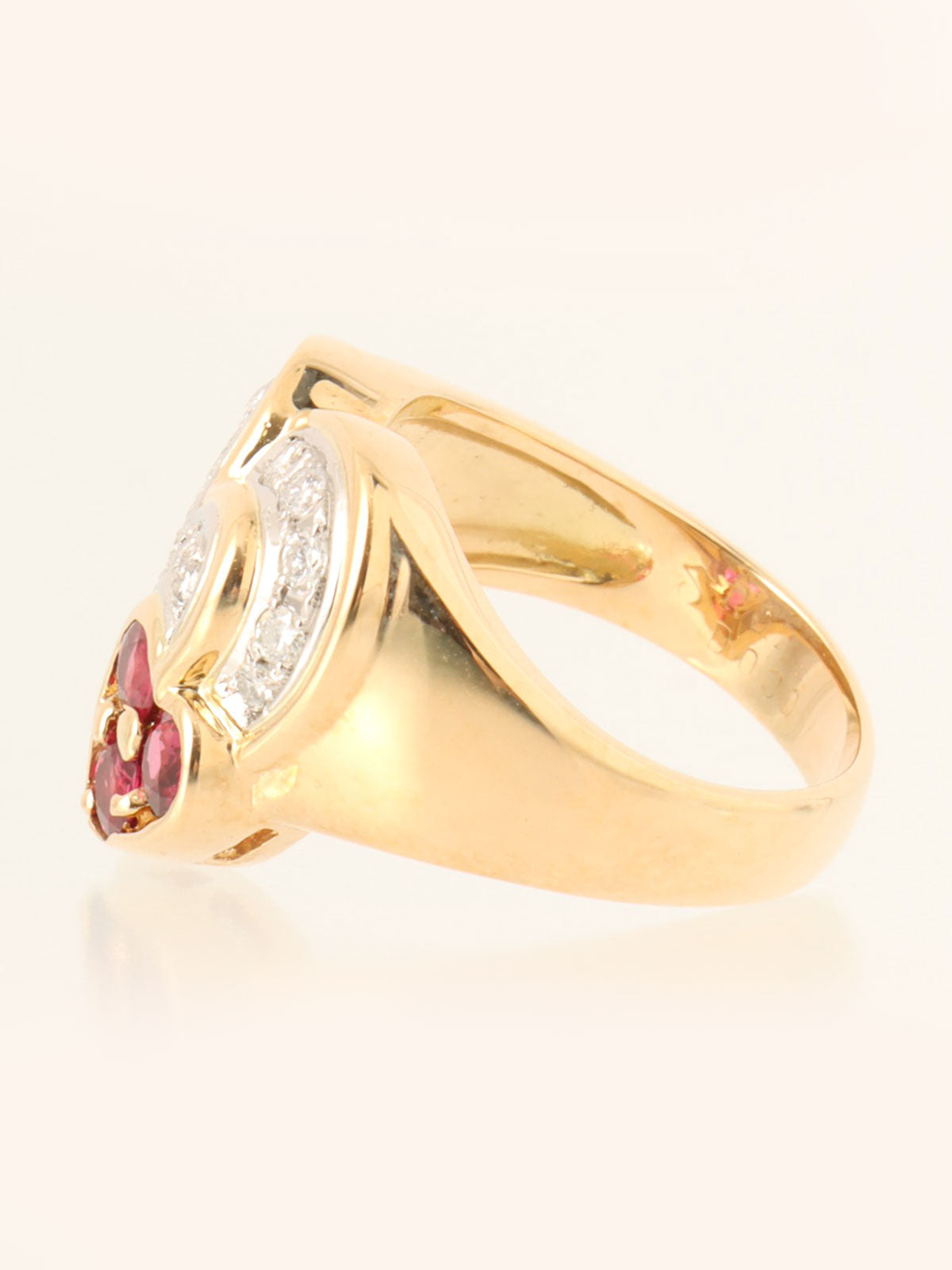 18K Gold/Red Ruby and Diamond Heart Motif Ring